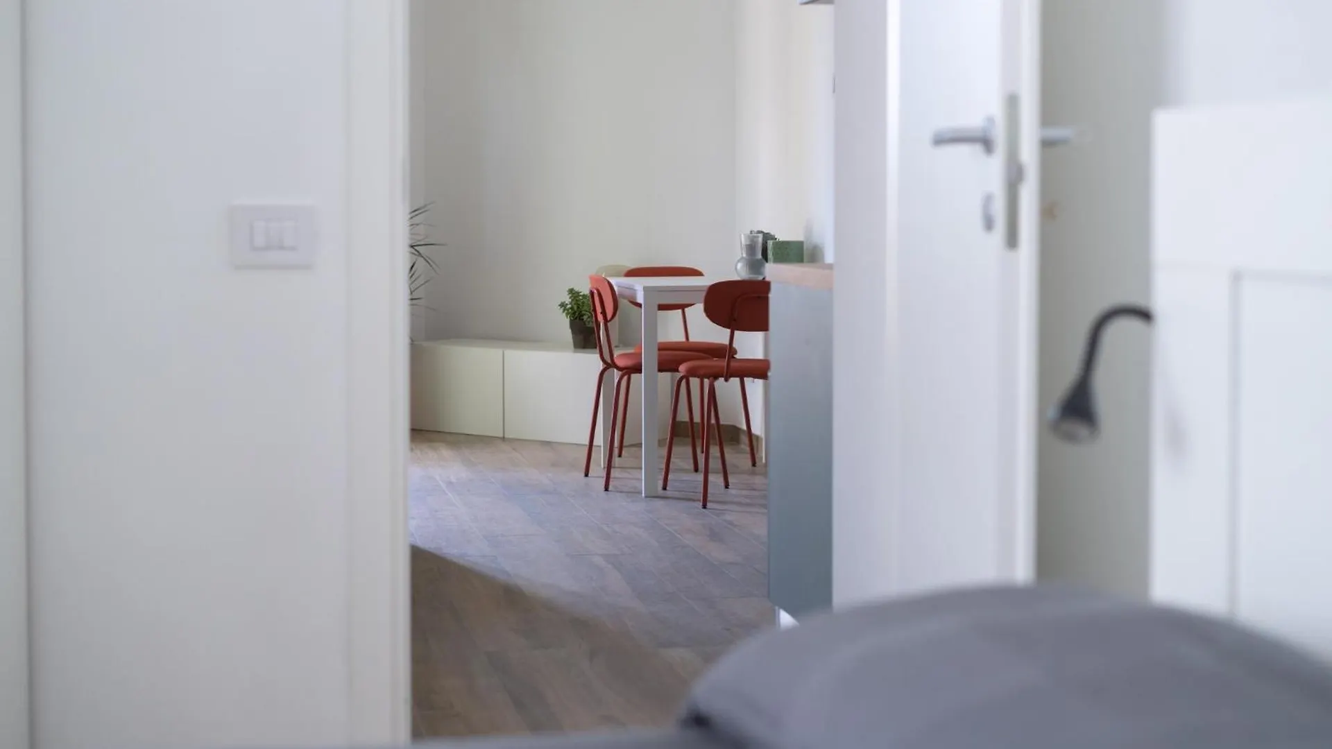 Apartment Villa Zina - Apt Giallo - 10 Min From City Centre And Airport Bergamo